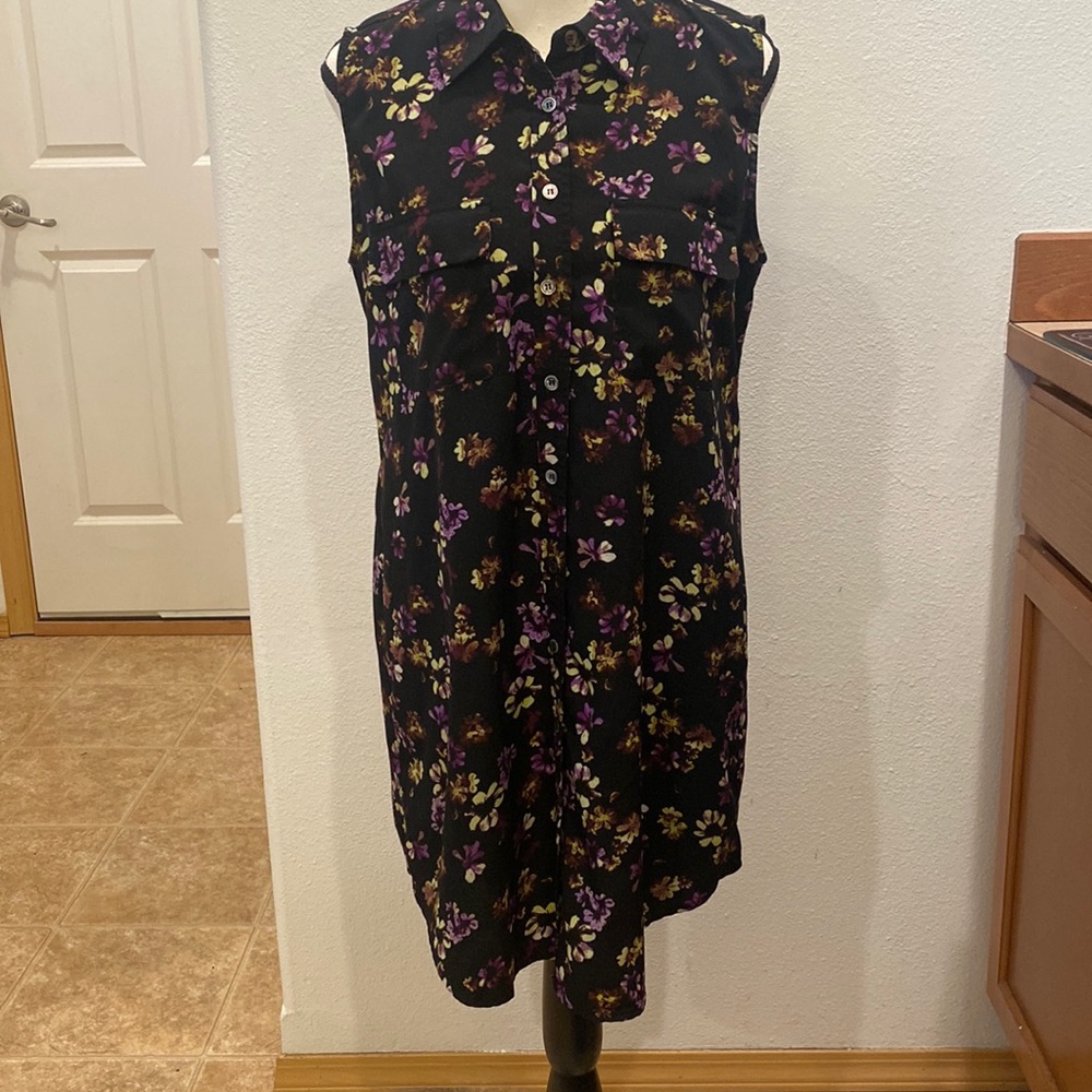 Philosophy Woman’s Dress or Long shirt Black with floral pattern size M